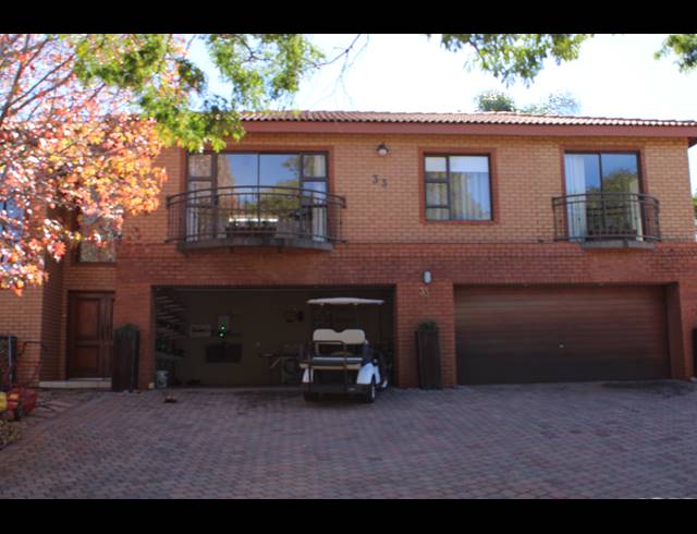 5 BEDROOM FREEHOLD TO LET IN WOODHILL GOLF ESTATE